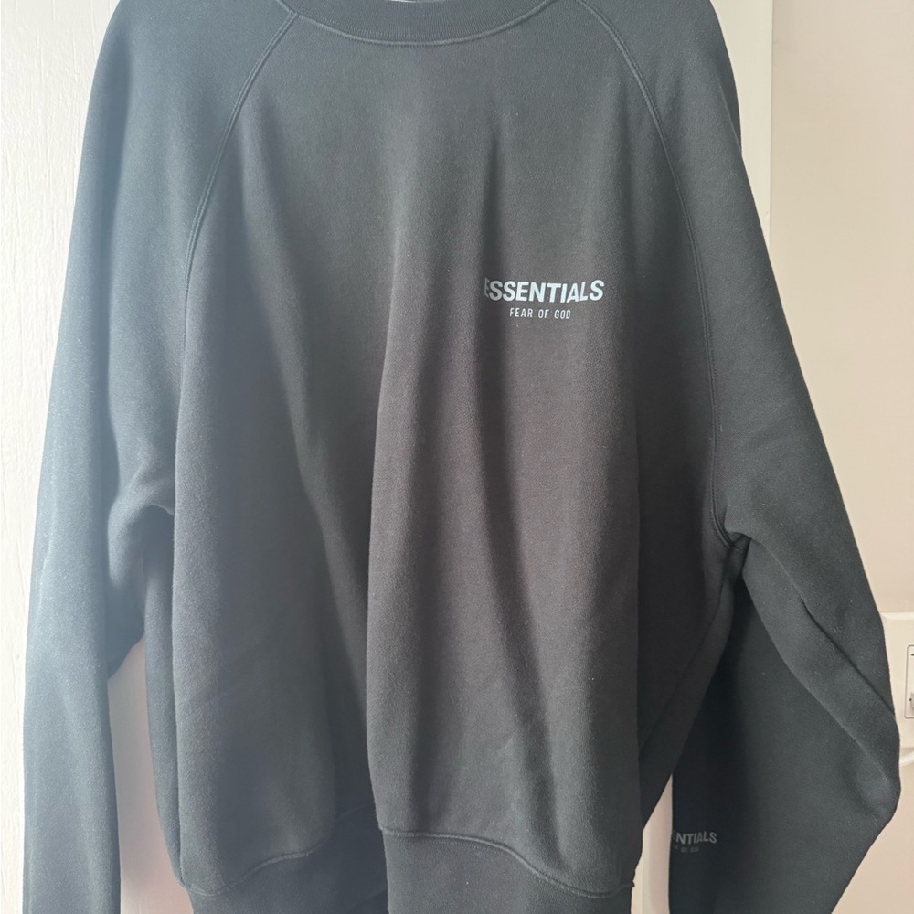 Fear of God ESSENTIALS Men’s Black Crewneck Sweatshirt with Chest Logo